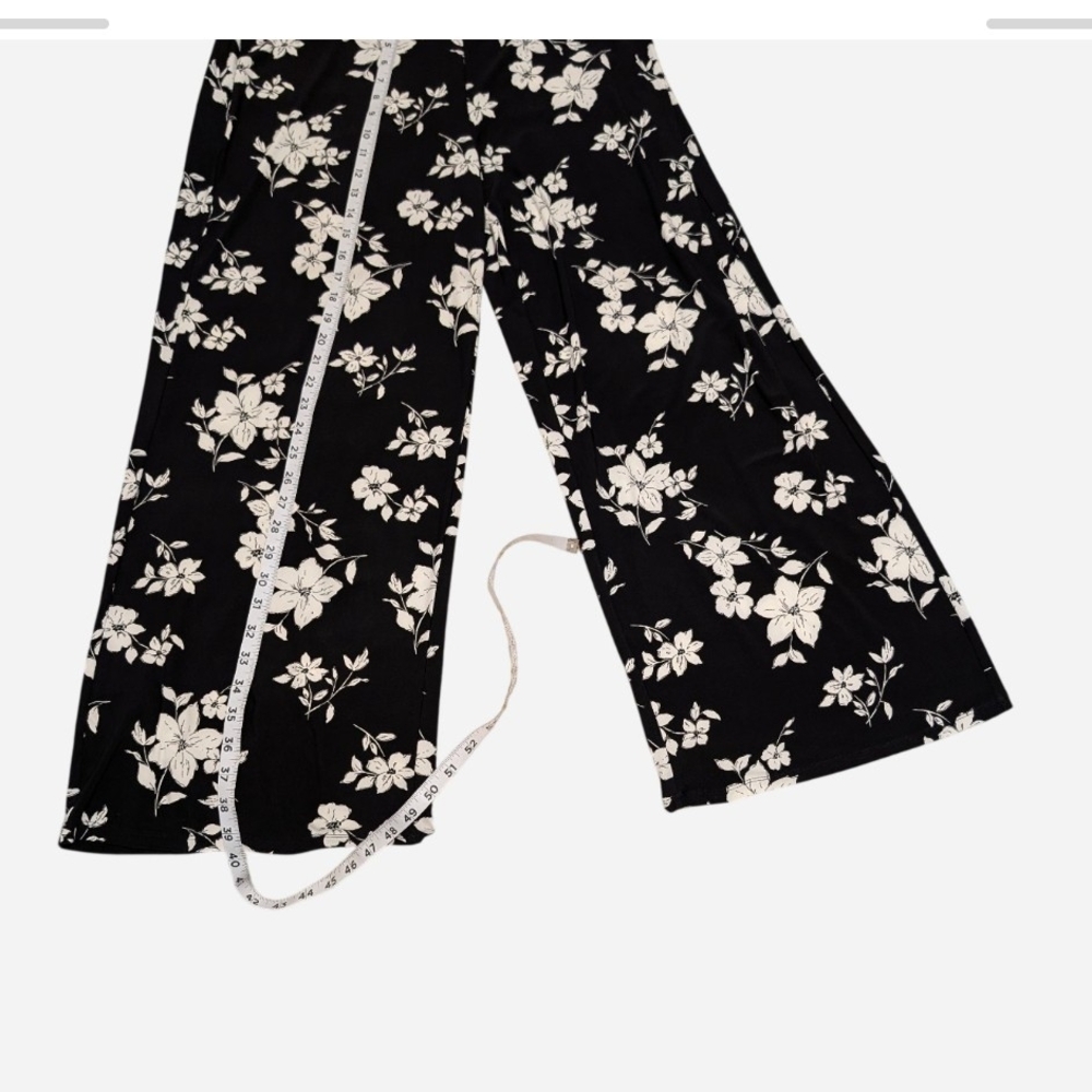 Kasper Black Wide-Leg Floral Print Pants - Picture 3 of 9